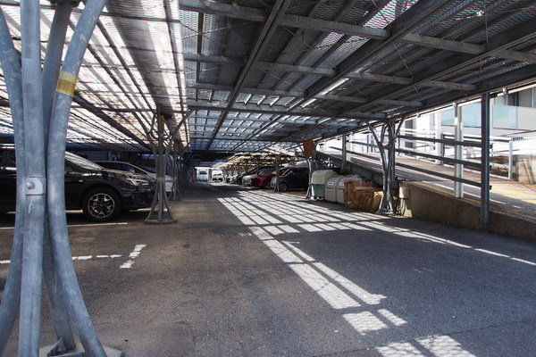 三輝ガレージ空き状況